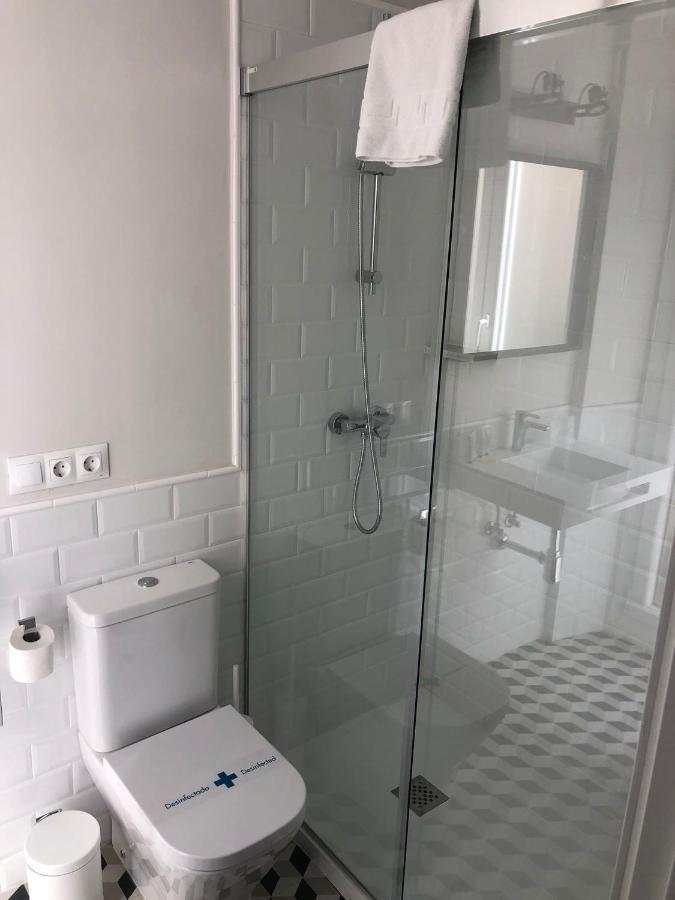 Single Room,1153947960:JPEG